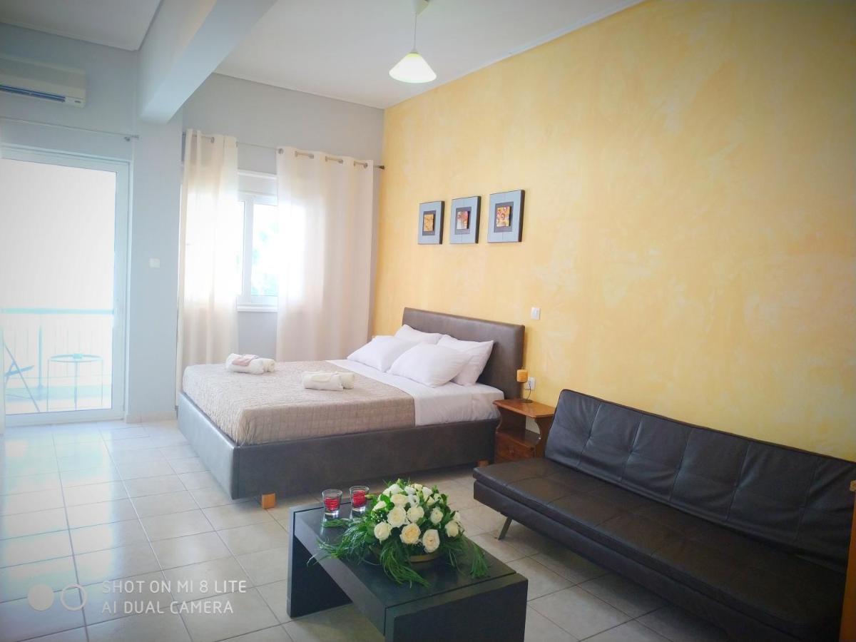 Oscar Studio Kalamata City Centre Экстерьер фото