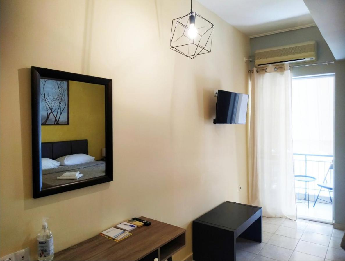 Oscar Studio Kalamata City Centre Экстерьер фото
