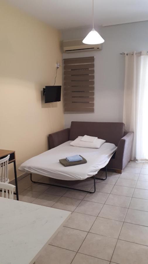 Oscar Studio Kalamata City Centre Экстерьер фото