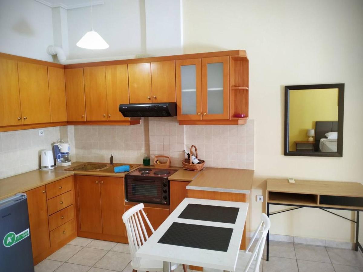 Oscar Studio Kalamata City Centre Экстерьер фото